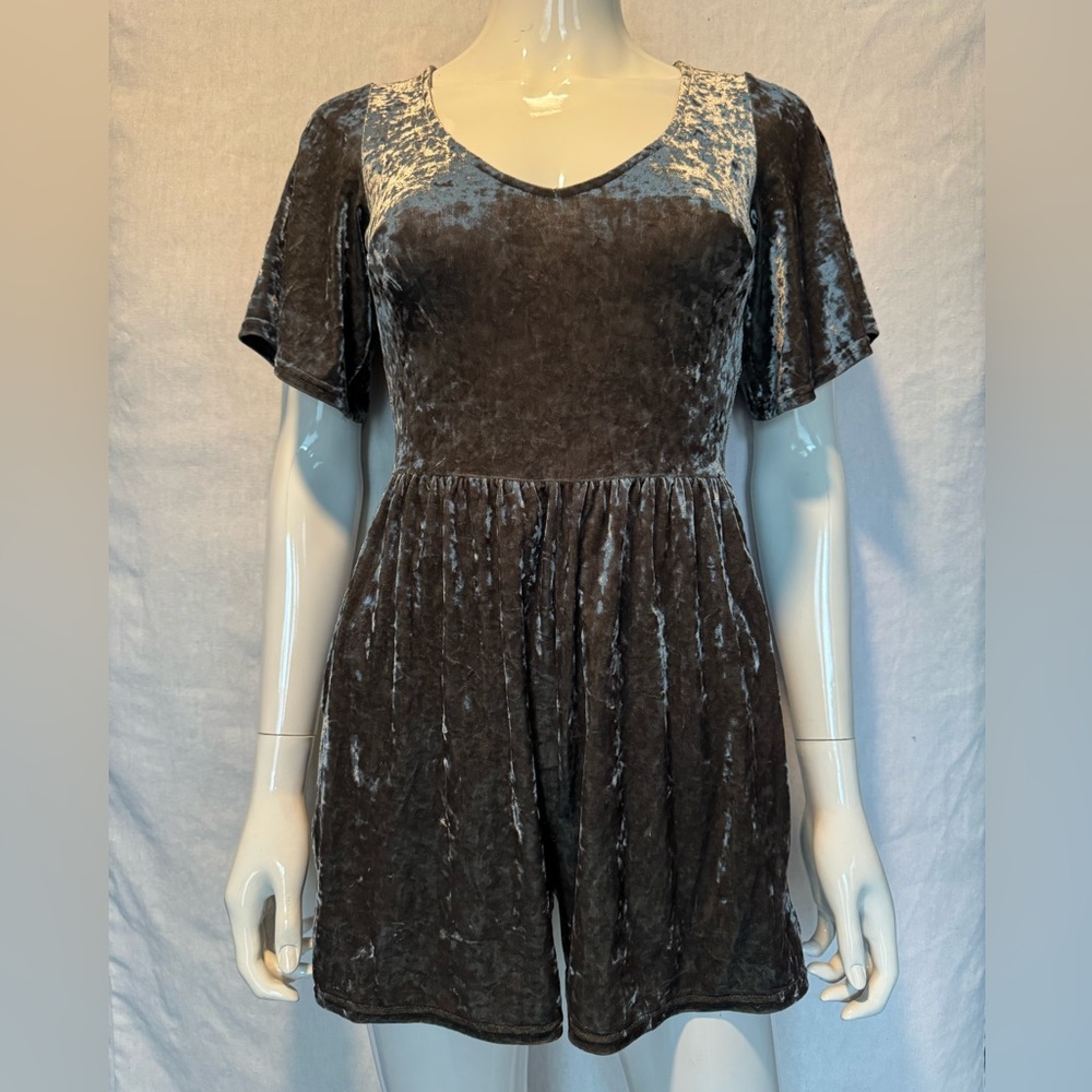 American Eagle Crushed Velvet Olive green Romper